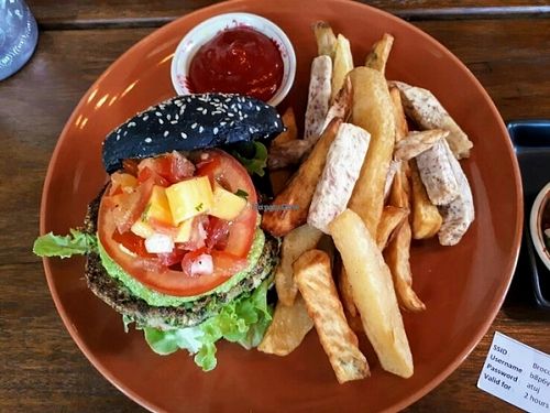 Broccoli Quinoa Charcoal Burger at Broccoli Revolution - Sukhumvit Rd in Bangkok
