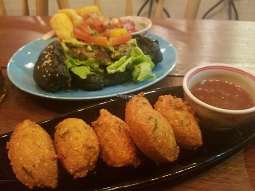 Fritters and a burger at Broccoli Revolution - Sukhumvit Rd in Bangkok