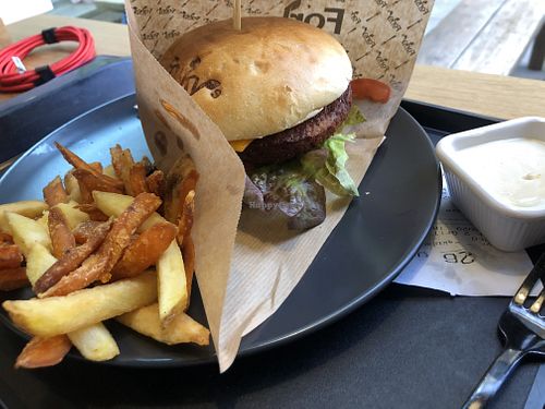 cheeze burger menu at Forky's - Jakubské Nam. in Brno