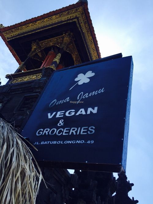 The reason why I found out that place  at Oma Jamu in Canggu