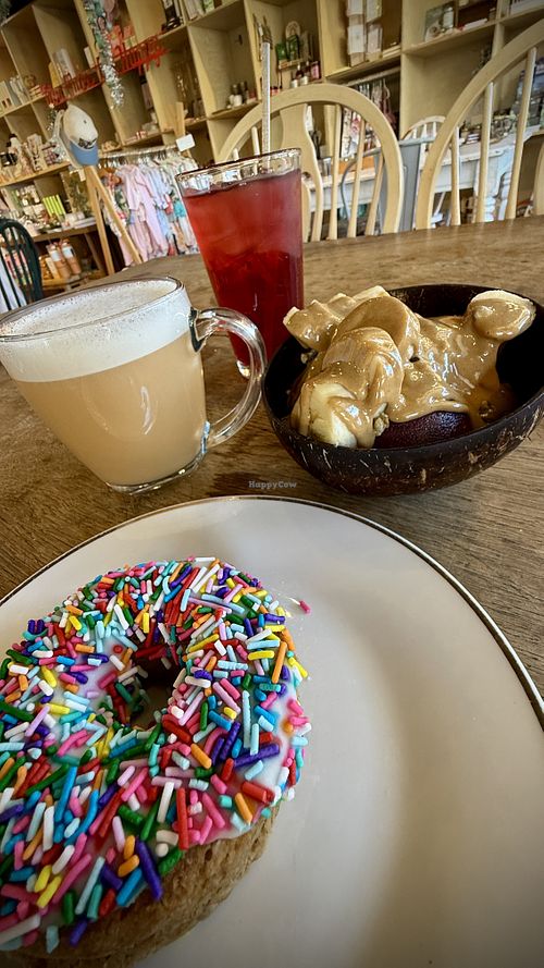 Elderberry, rooibos, açaí, gf donut   at InfusionTea in Orlando