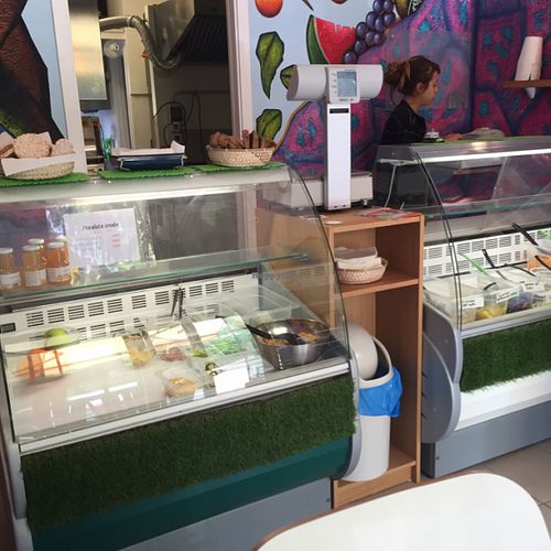 Counters at Mama in Milan