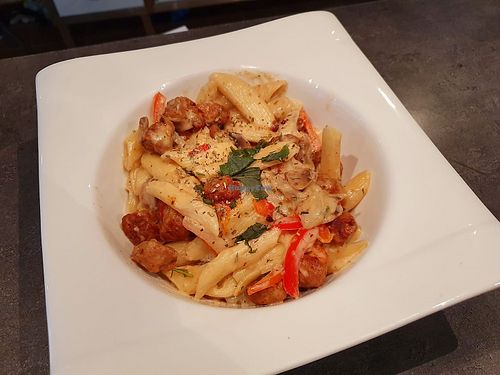 vegan pasta with vegan chick'n at Pizzeria Palermo in Groningen