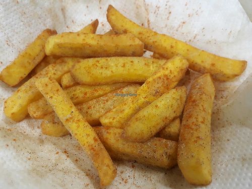 fried sweet potato chips at Ru Su Jia Zhen - VegeCherish in New Taipei City
