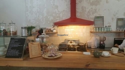 kitchen with antique stove at La Verde in Lima