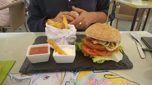 burger at BuenaVida Vegan in Tenerife