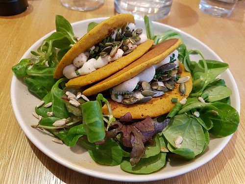 Chickpea crêpes at Le Potager de Charlotte in Paris