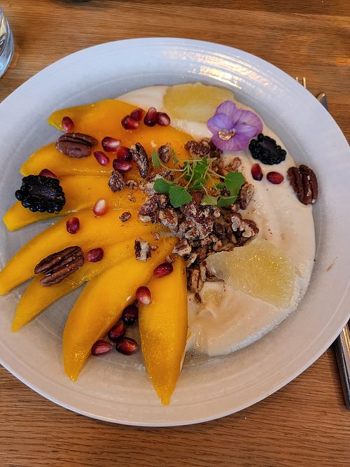 Mango, vanilla cashew cream (so yum), pecan granola, grapefruit at Le Potager de Charlotte in Paris