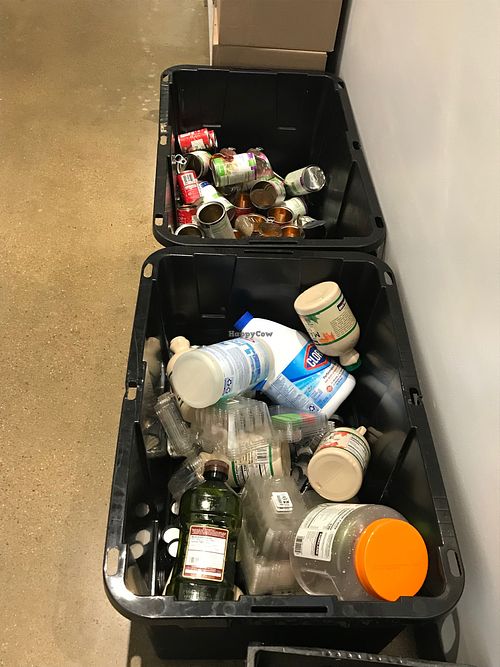 they recycle! ❤️❤️❤️ at The Juice Laundry - Preston in Charlottesville