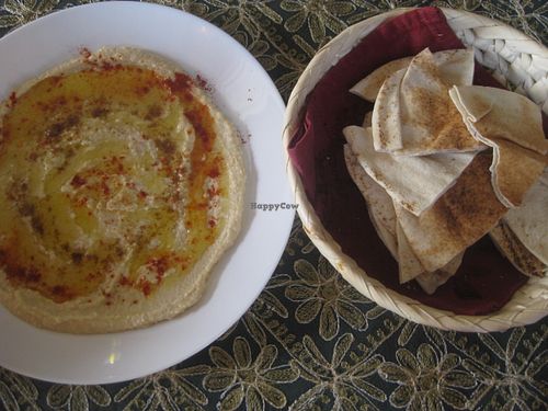 Hummus at Tuma in Segovia