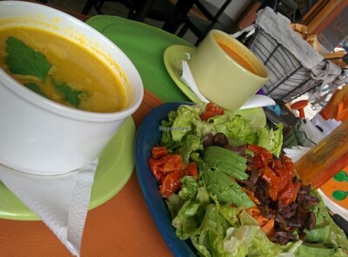 Soup and salad  at Viva la Pepa in El Calafate