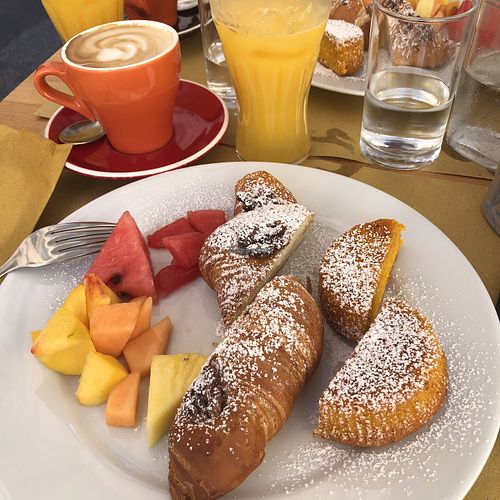 Vegan breakfast  at La Licata in Rome