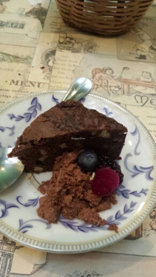 super tasty brownie with chocolate ice cream  at Narciso Vegano in Mexico City