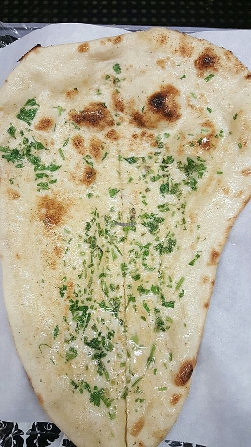 garlic naan no milk in hummm at Tadka in Payson