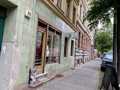 store front at Vegs in Halle