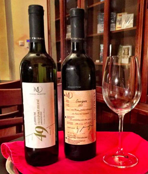 Good wine, good vegetarian and vegan food at Blatouch in Prague