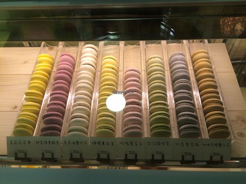 macaroons  at Vegan Heaven in Taipei