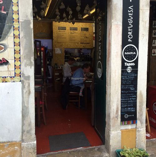 front at Maria Portuguesa Tapas in Coimbra
