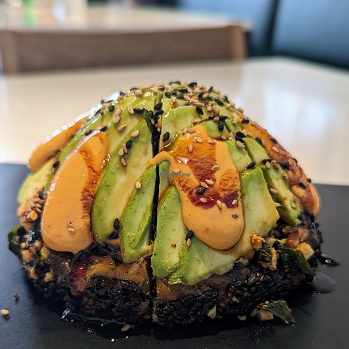 Sushi pizza at Love Life Cafe in Miami