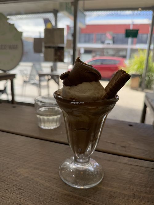   at Charlie's Raw Squeeze in Greenslopes