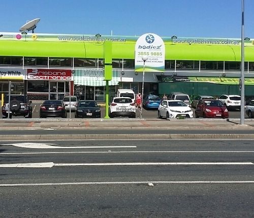 street front at Charlie's Raw Squeeze in Everton Park