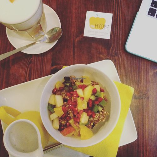 Breakfast for champions: Raw granola with almond milk & cafe latte with almond milk at Slow Foodiez in Budapest
