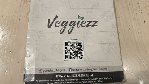   at Veggiezz - Am Salzgriess in Vienna