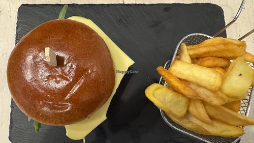   at Veggiezz - Am Salzgriess in Vienna