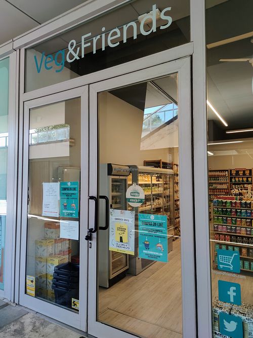 Front door at Veg & Friends  in Sant Cugat Del Valles