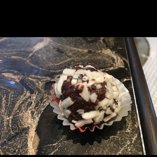 Cranberry-Cacao Truffle at Catch Juicery in Hong Kong Island