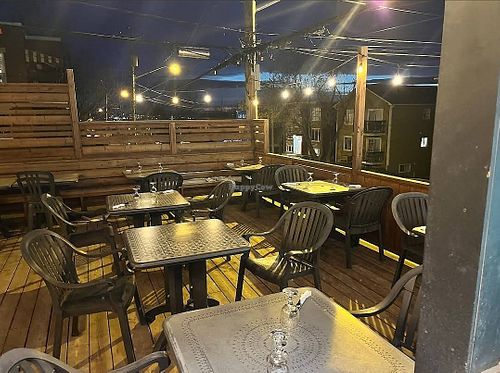 Outdoor seating at Au Coin du Vietnam in Sherbrooke