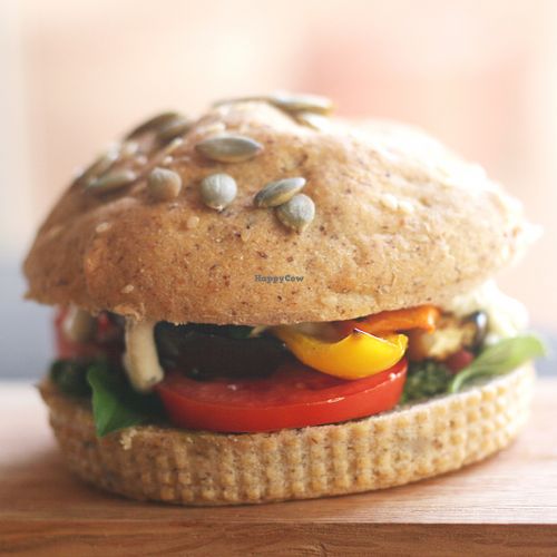 Veggie Bun (gluten-free!) at Earthly Delights in Cairo