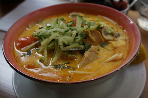 Thai curry soup at Tien Hiang in Paris