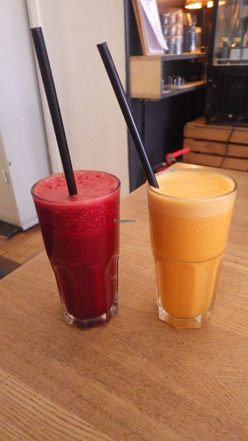 Red and orange fresh pressed juices at Two Planets in Berlin
