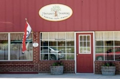 Store front on Belle Ave. at Nature's Harmony Health Food Store & Gifts in Lewistown