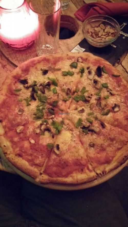 vegan pizza at 500 Miles Away in Athens