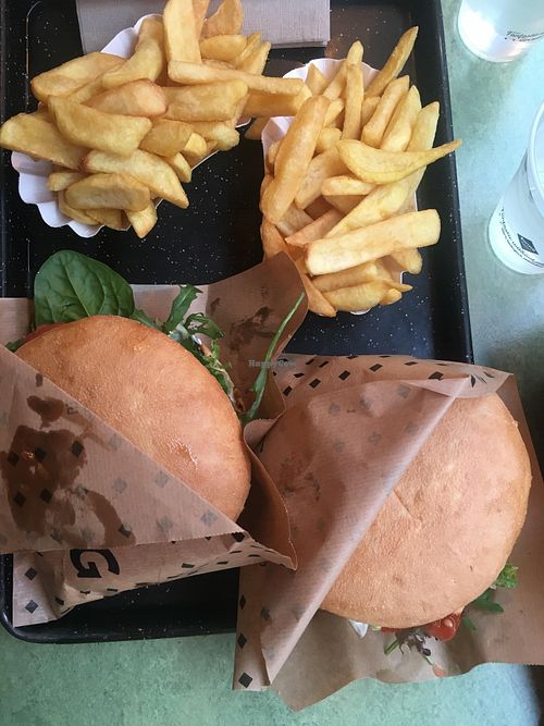 vegan schnitzel at Swing Kitchen - Operngasse in Vienna