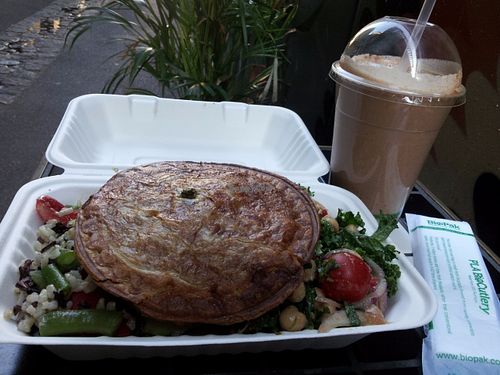 Vegan curry pie (from Loving Hut) and salad combo with almond milk peanut butter cup smoothie, all vegan straight off the menu at Henry Saw in West Perth