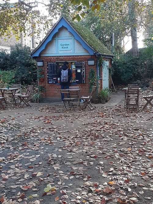Lovely  leafy setting at Ginger Jules Kiosk in London