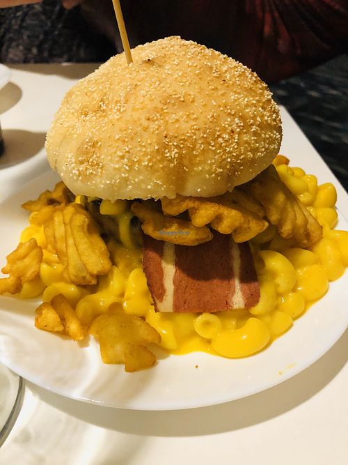 Hoolligan at Ruta 42 in Lhospitalet De Llobregat