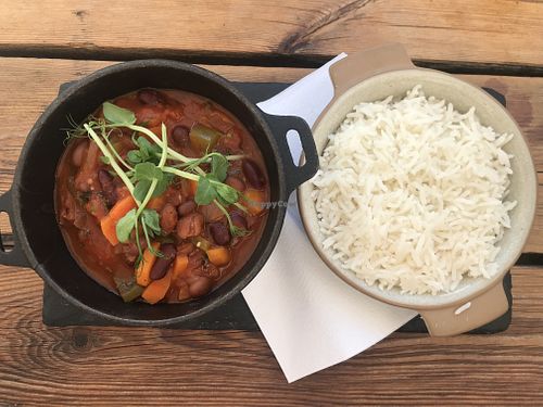 Chilli oak pot of the day at The Royal Oak in Tetbury