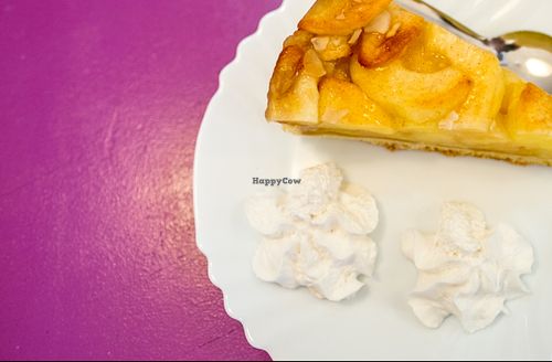 Apple pie at Dolcos Julia in Mallorca