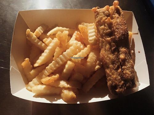 Vegan Pluto Pup and Chips at Sea Bounty's Grill - Food Truck in Gorokan