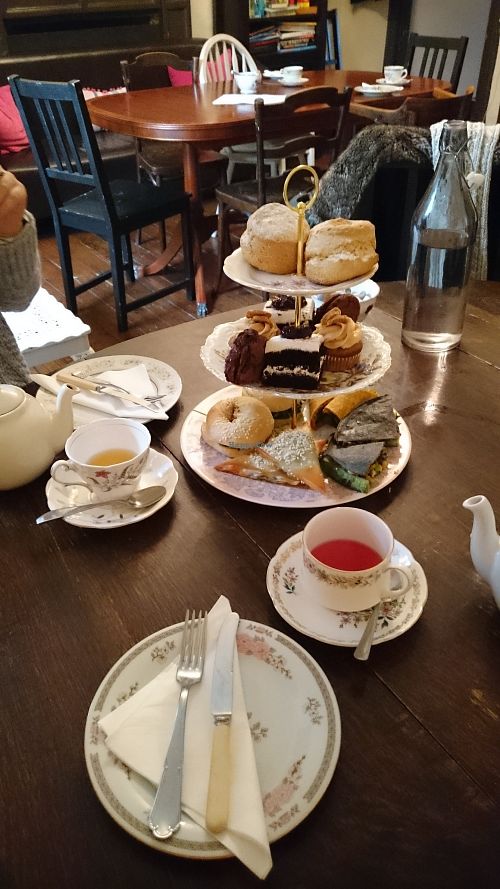 Vegan high tea at Casa Angelina in Edinburgh
