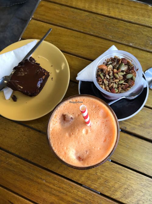 Cake, fresh juice and sago cup at Yogolicious in Livingstone Shire