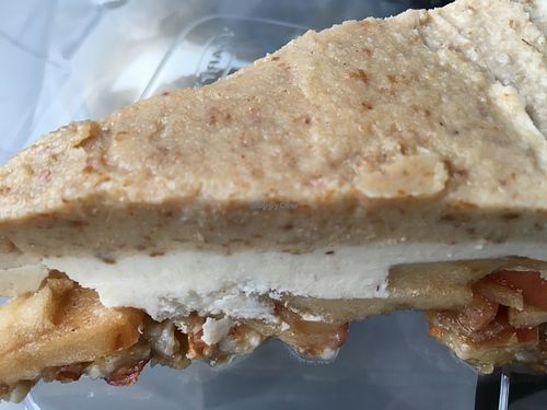 raw apple caramel cheesecake at Postmodern Foods in Washington