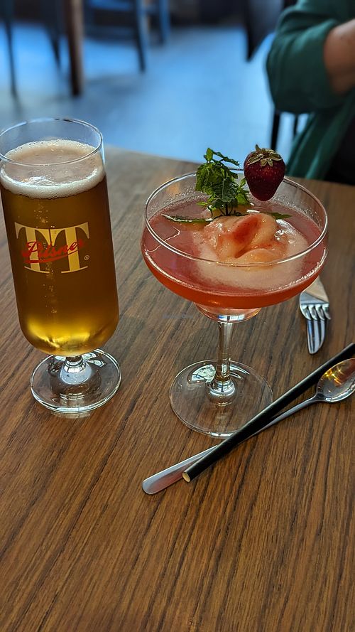 Cheers! at Blackbird in Gothenburg