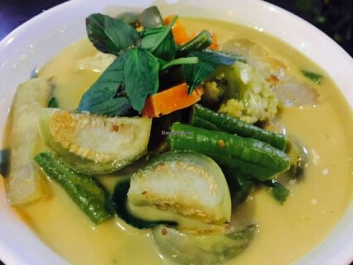 Green curry at Vegan Khunnay in Koh Samui