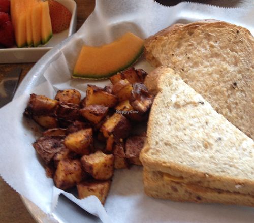 vegan grilled cheese at LFK in Portland