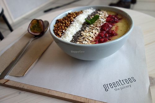 Smoothie bowl at Greentrees The Juicery - Münsterstr in Dusseldorf